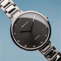 Orologio Bering Donna Classic Collection in Acciaio 12034-602 - 12034-602